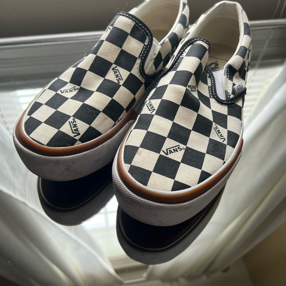 Vans platform classic slip-ons